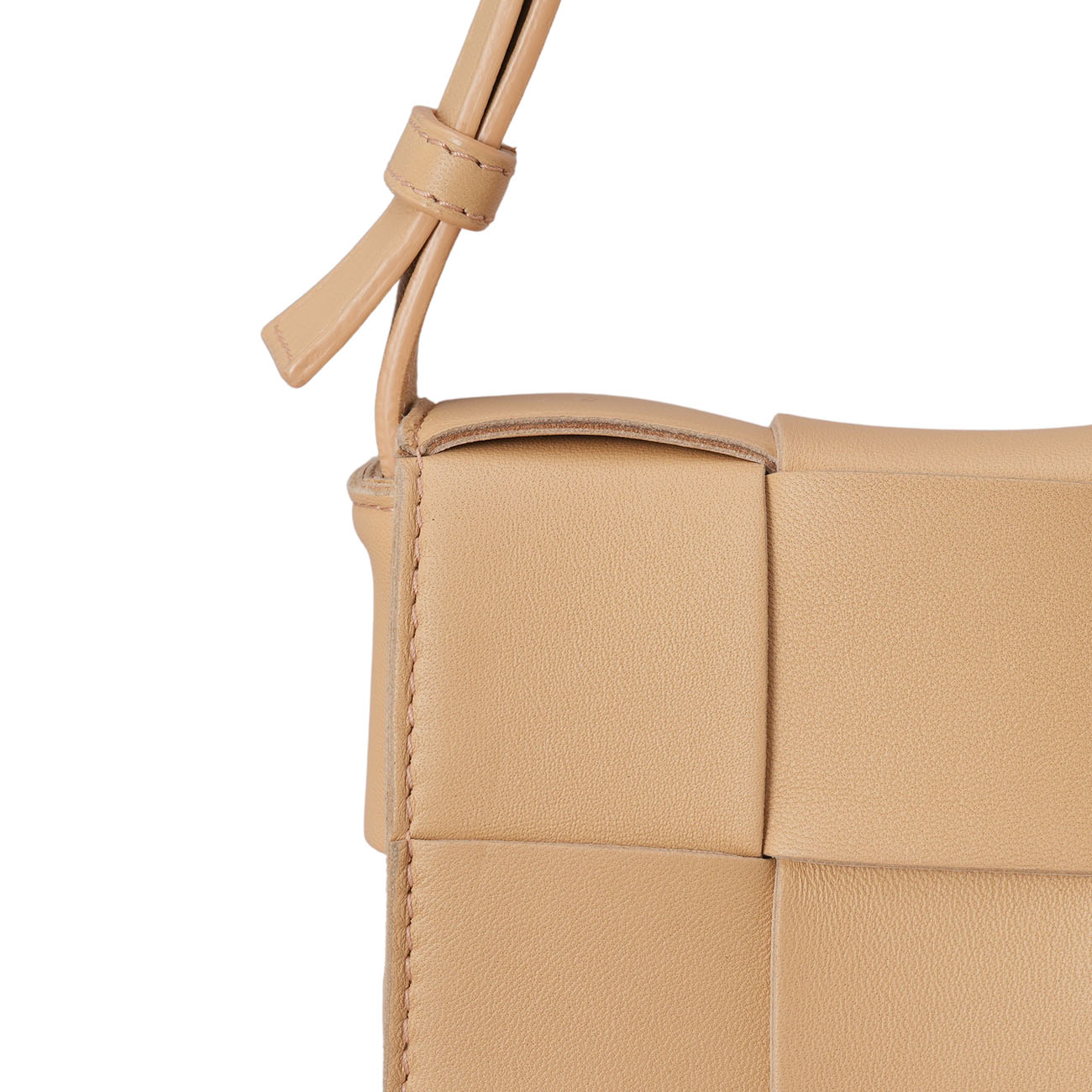 BOTTEGA VENETA(USED)보테가베네타 베이지 카세트 미디움 백